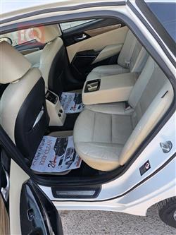 كيا كادينزا